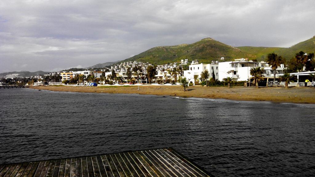 อัลฟา อพาร์ท โอเทล Aparthotel Bodrum ภายนอก รูปภาพ